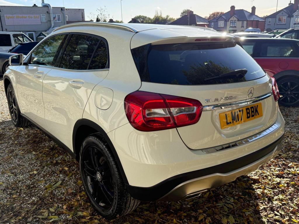 MERCEDES-BENZ GLA CLASS