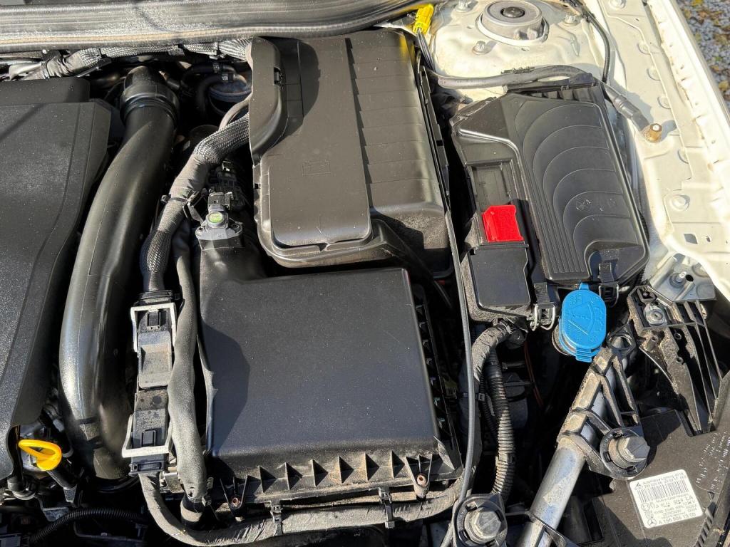 MERCEDES-BENZ GLA CLASS