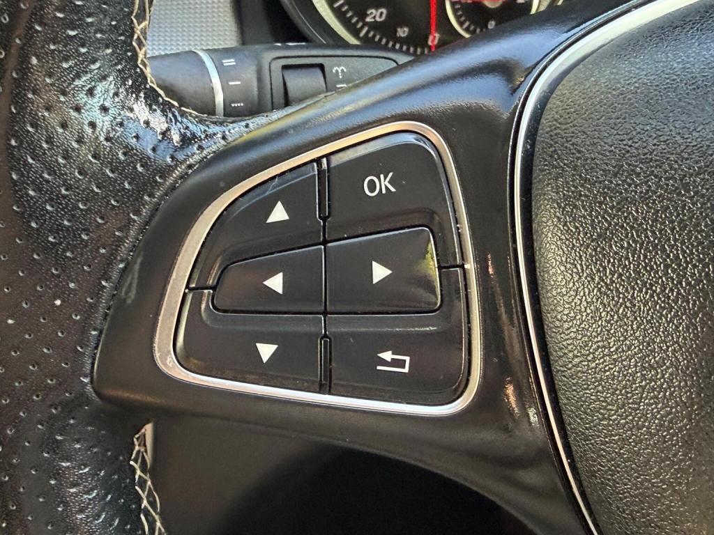 MERCEDES-BENZ GLA CLASS