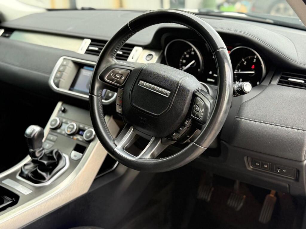 LAND ROVER RANGE ROVER EVOQUE