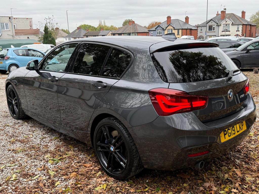 BMW 1 SERIES