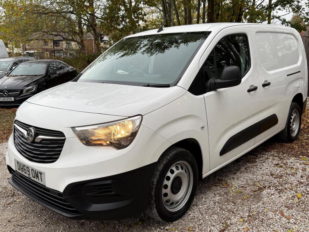 VAUXHALL COMBO