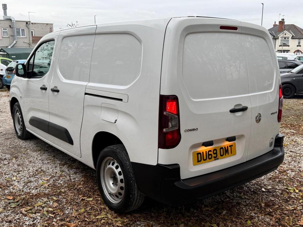VAUXHALL COMBO