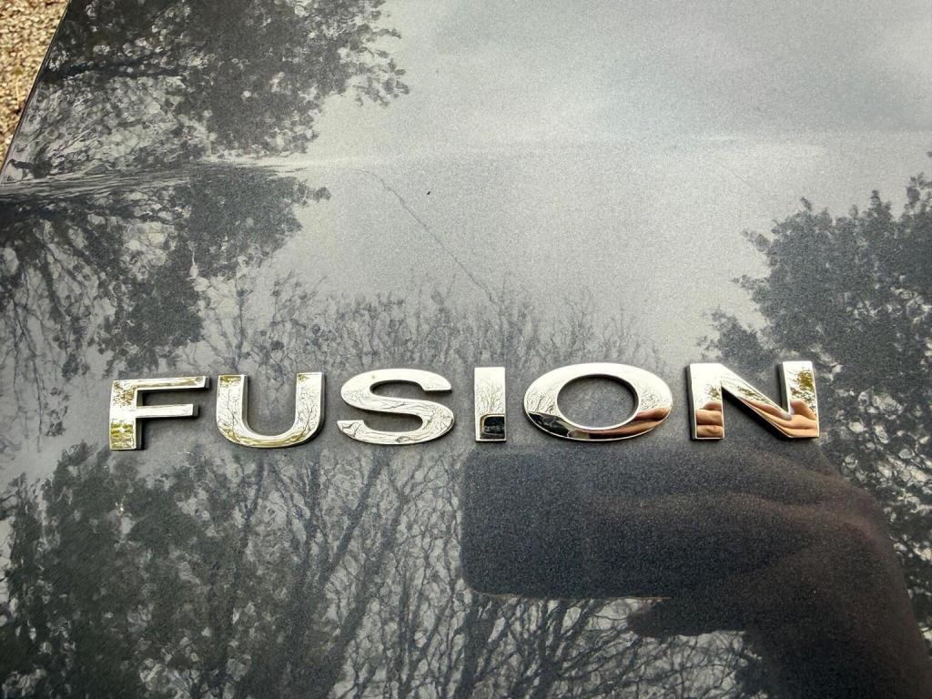 FORD FUSION
