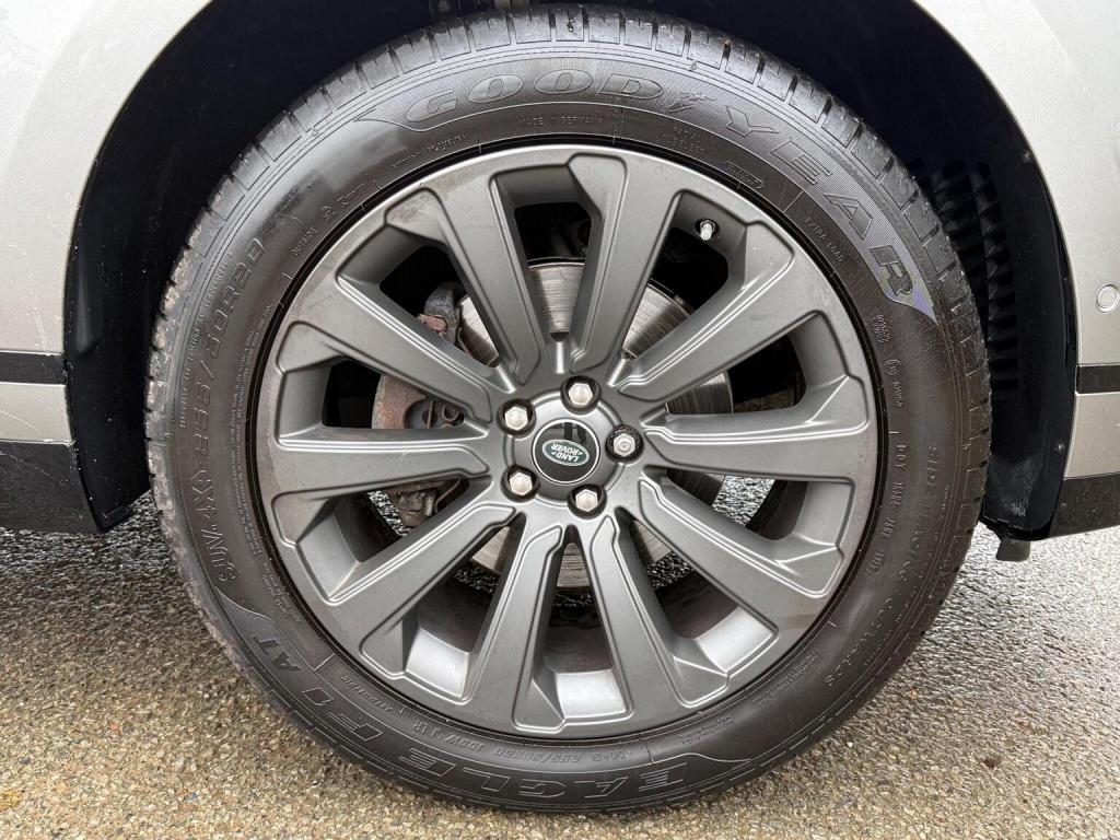 LAND ROVER RANGE ROVER VELAR