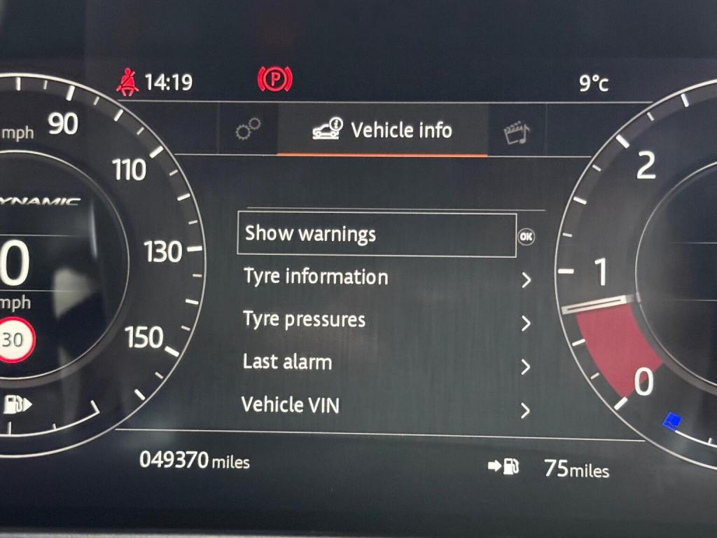 LAND ROVER RANGE ROVER VELAR