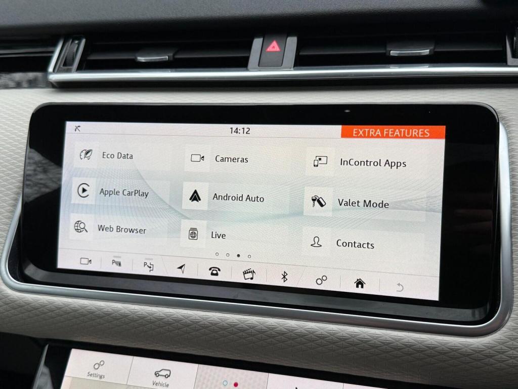 LAND ROVER RANGE ROVER VELAR