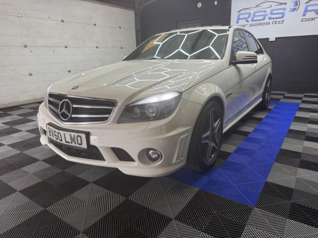 MERCEDES-BENZ C CLASS 6.3 C63 V8 AMG