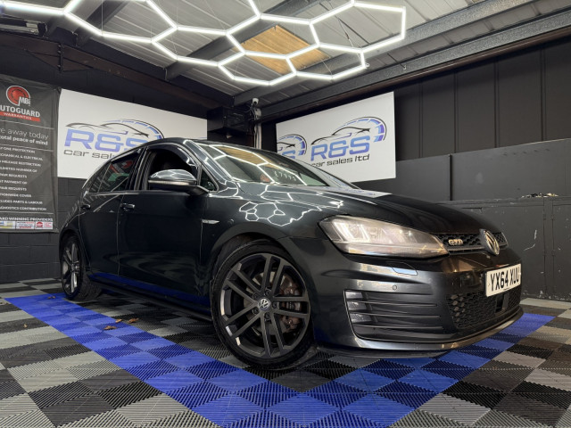 VOLKSWAGEN GOLF 2.0 TDI BlueMotion Tech GTD