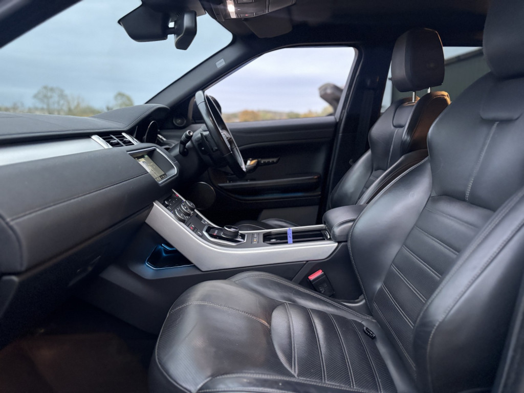 LAND ROVER RANGE ROVER EVOQUE