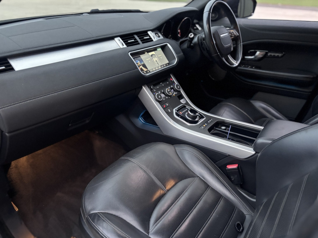 LAND ROVER RANGE ROVER EVOQUE