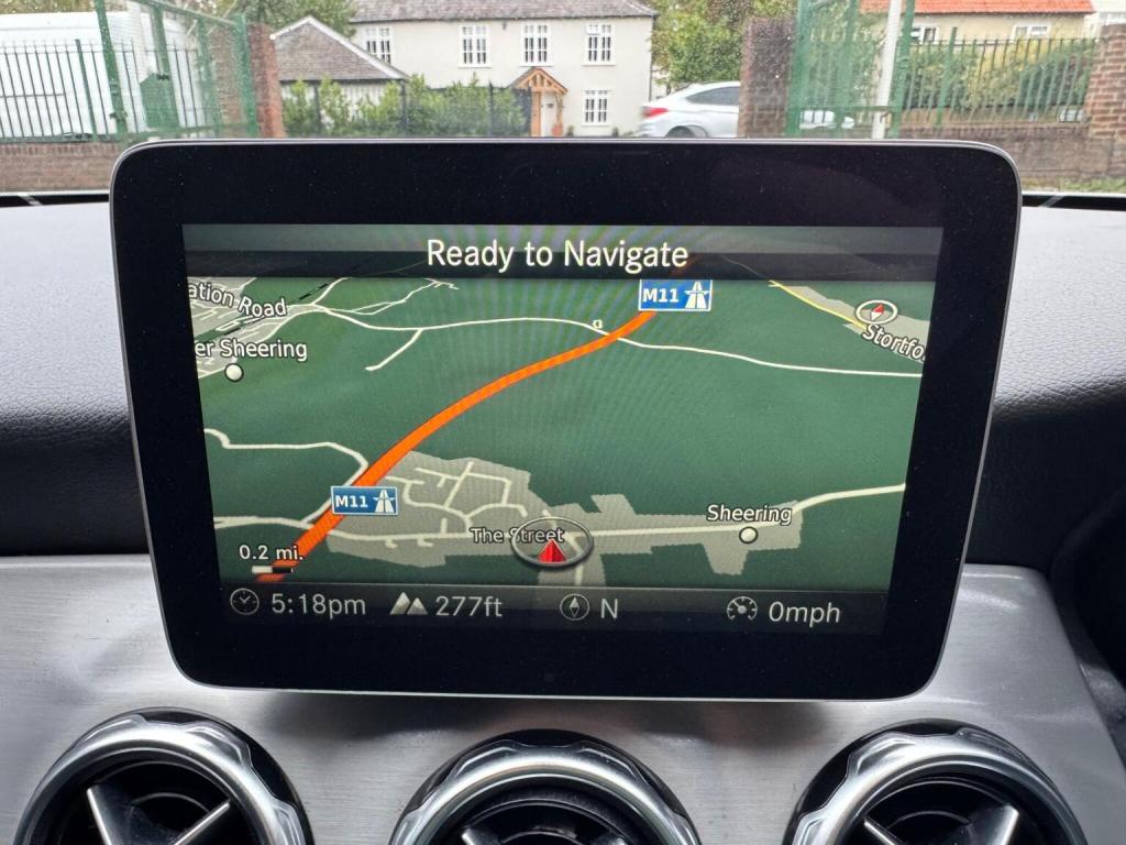 MERCEDES-BENZ GLA CLASS