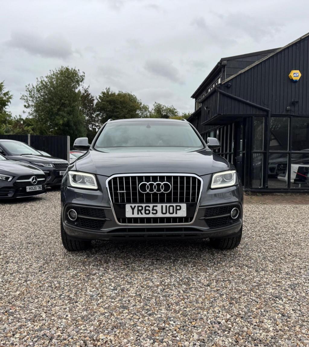 AUDI Q5