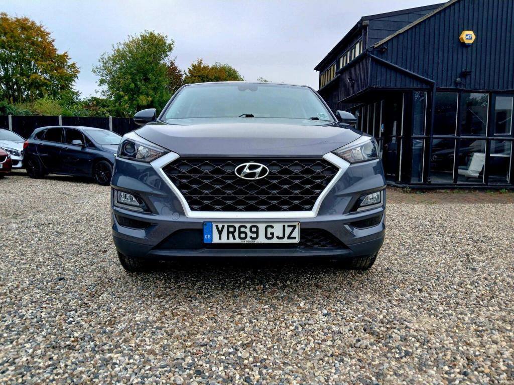 HYUNDAI TUCSON