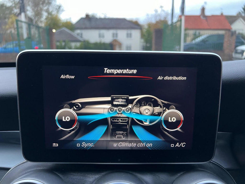 MERCEDES-BENZ C CLASS