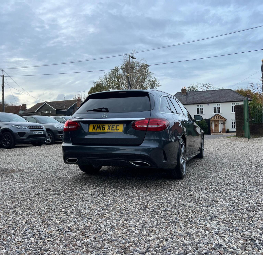 MERCEDES-BENZ C CLASS