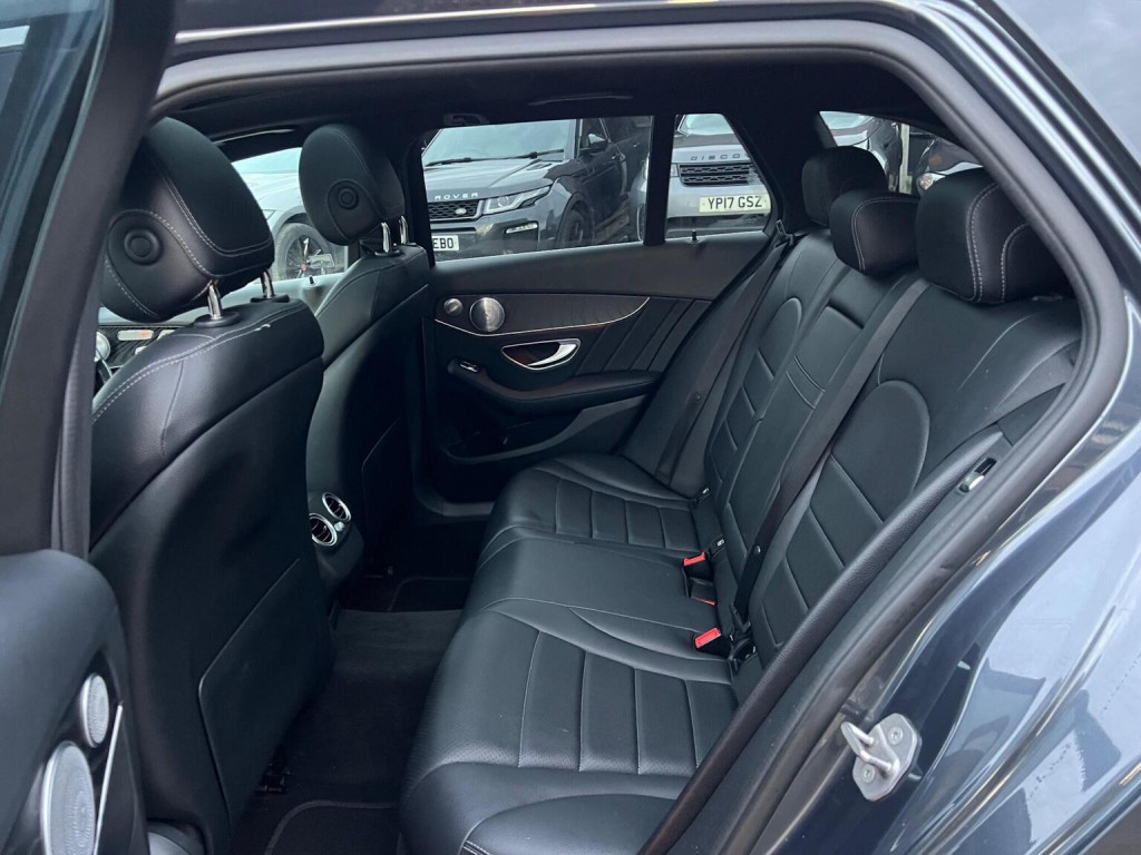 MERCEDES-BENZ C CLASS