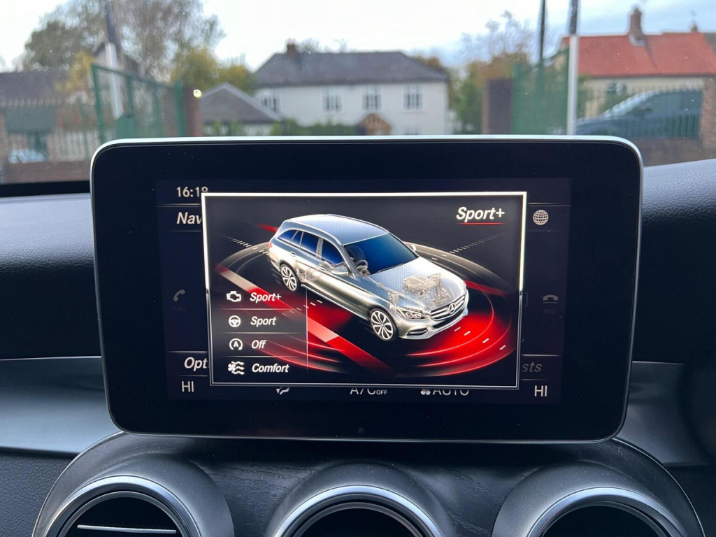 MERCEDES-BENZ C CLASS