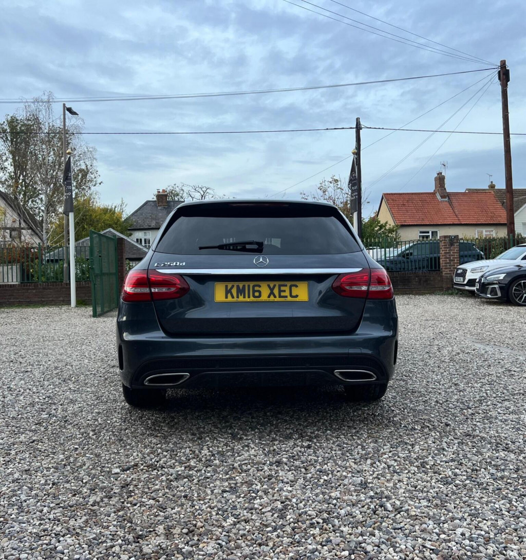 MERCEDES-BENZ C CLASS