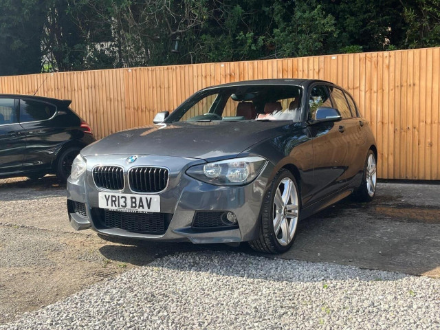 BMW 1 SERIES