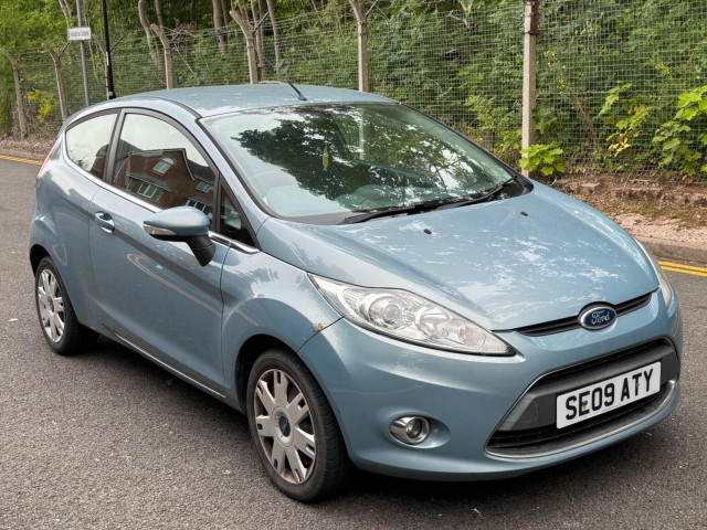 FORD FIESTA 1.25 Zetec 3dr