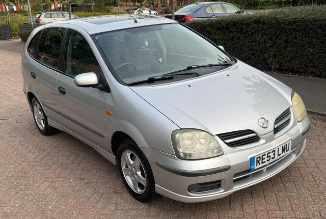 NISSAN ALMERA TINO 1.8 SE 5dr