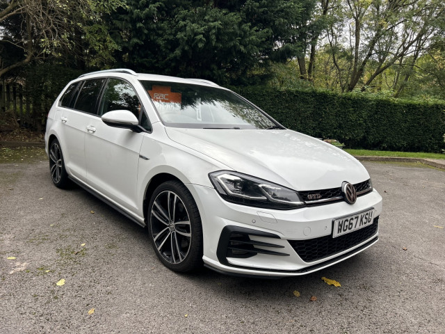 VOLKSWAGEN GOLF 2.0 TDI GTD