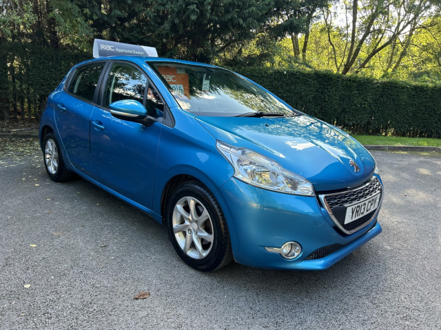PEUGEOT 208 1.2 VTi Active