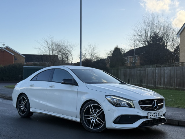 MERCEDES-BENZ CLA 1.6 CLA180 AMG Line