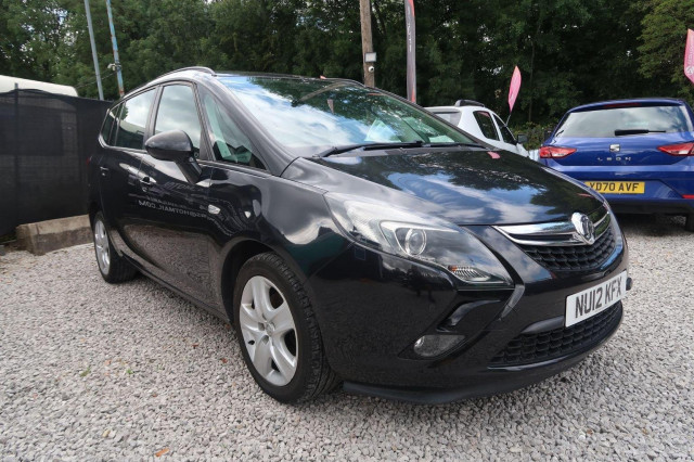 VAUXHALL ZAFIRA TOURER 1.4T 16V Exclusiv Euro 5 5dr