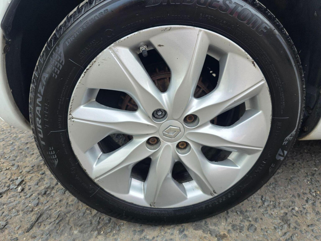 RENAULT ZOE