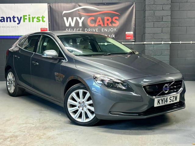 VOLVO V40 1.6 D2 SE Lux Nav Euro 5 (s/s) 5dr