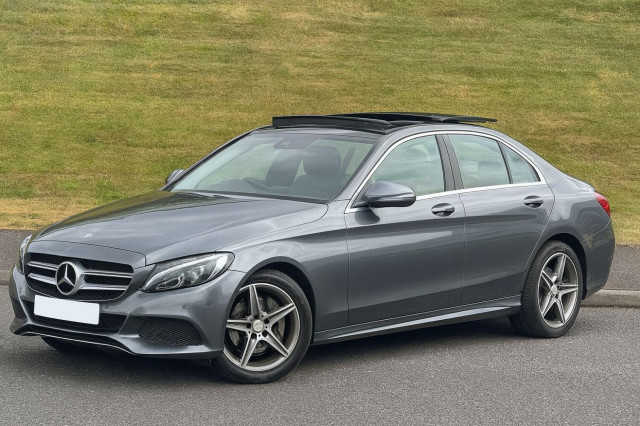 MERCEDES-BENZ C CLASS 2.1 C220d AMG Line Premium