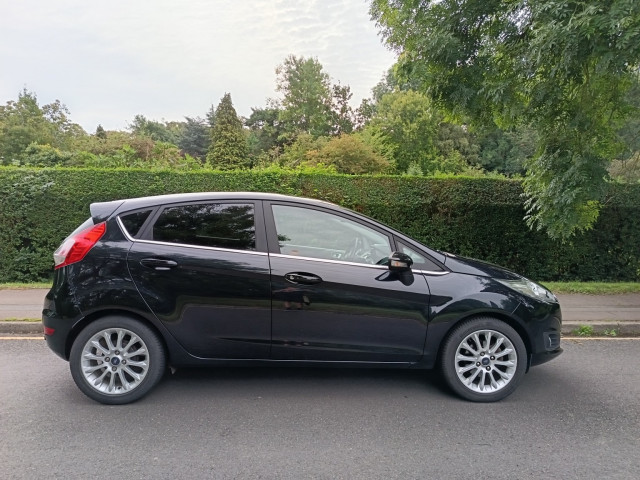 FORD FIESTA 1.0 T EcoBoost Titanium X