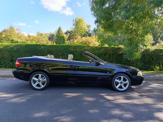 VOLVO C70 2.0 T GT