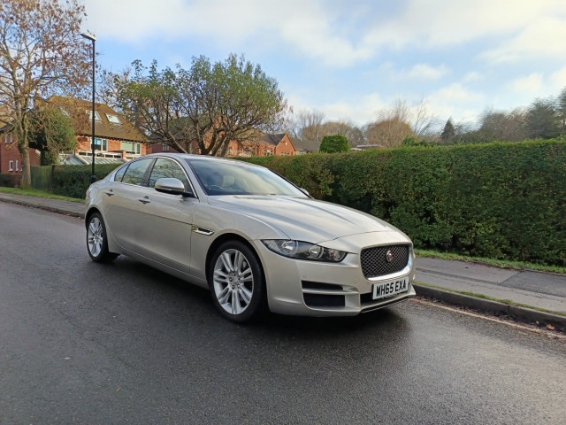 JAGUAR XE 2.0 d Prestige