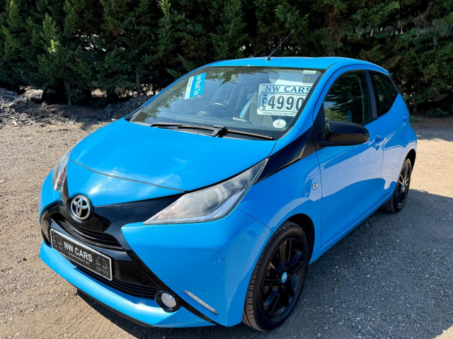 TOYOTA AYGO 1.0 VVT-i x-cite