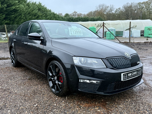 SKODA OCTAVIA 2.0 TSI vRS 230