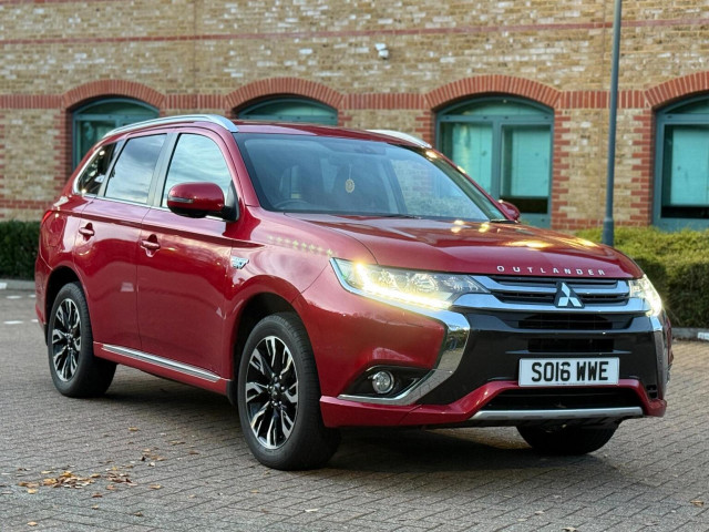 MITSUBISHI OUTLANDER