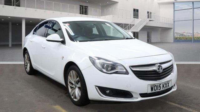 VAUXHALL INSIGNIA
