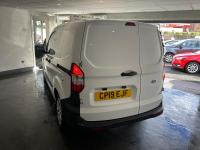 FORD TRANSIT COURIER