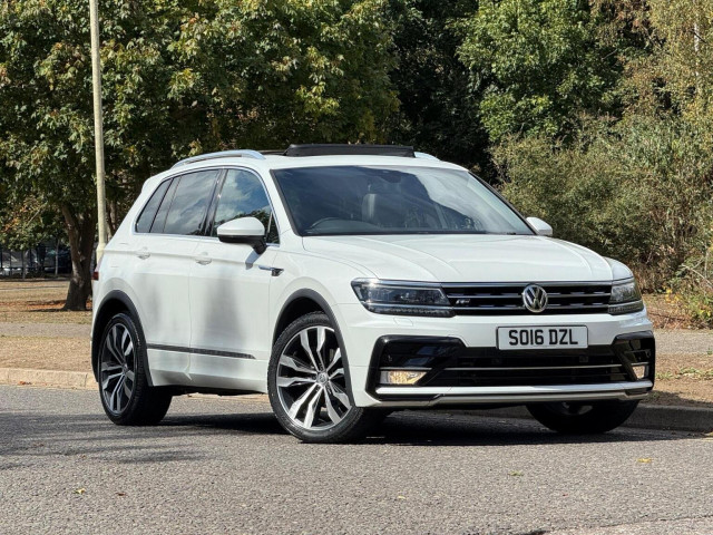 VOLKSWAGEN TIGUAN 2.0 TDI BlueMotion Tech R-Line DSG 4Motion Euro 6 (s/s) 5dr
