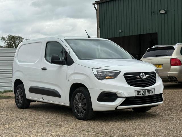 VAUXHALL COMBO 1.6 Turbo D 2300 Sportive L1 H1 Euro 6 (s/s) 4dr