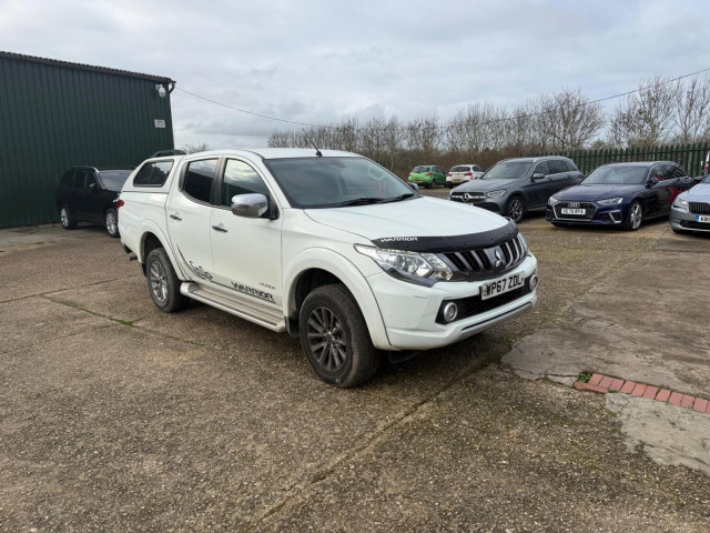 MITSUBISHI L200 2.4 DI-D DC Warrior 4WD Euro 6 4dr