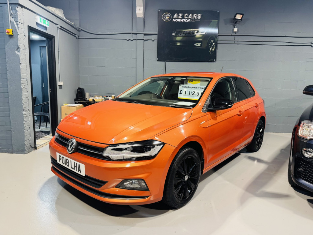 VOLKSWAGEN POLO