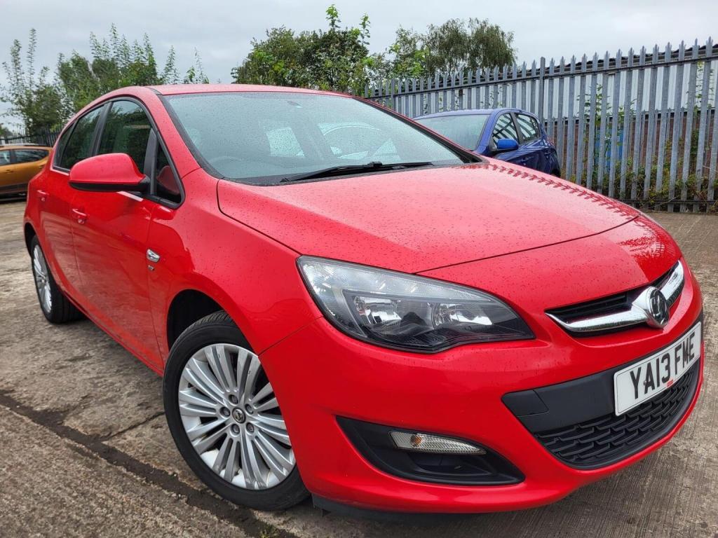 VAUXHALL ASTRA