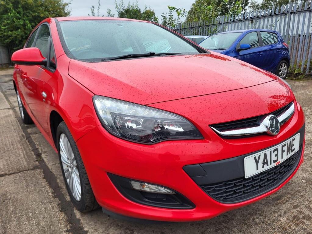 VAUXHALL ASTRA