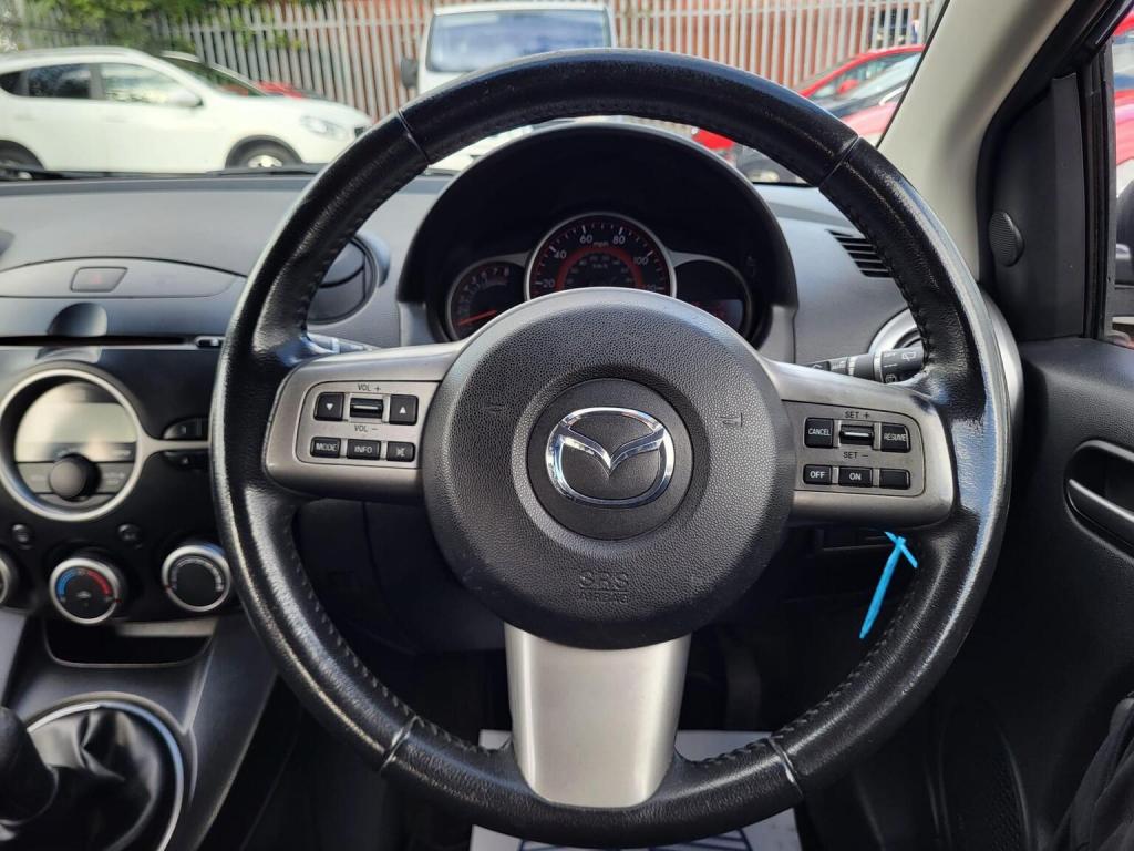 MAZDA MAZDA2