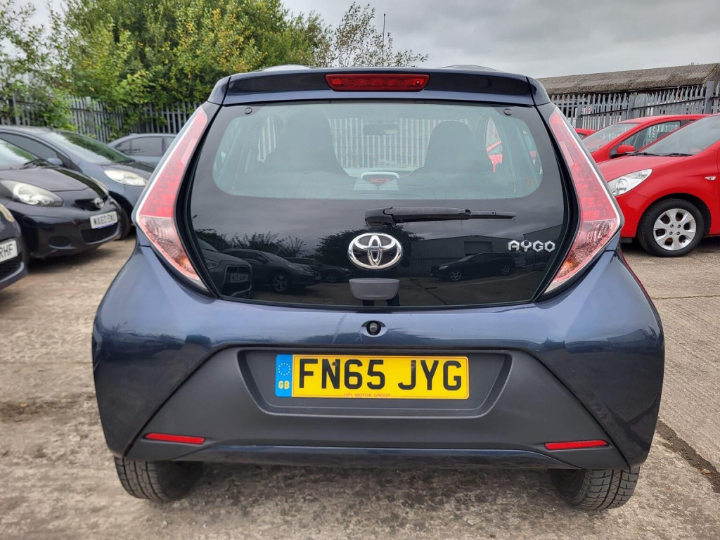 TOYOTA AYGO
