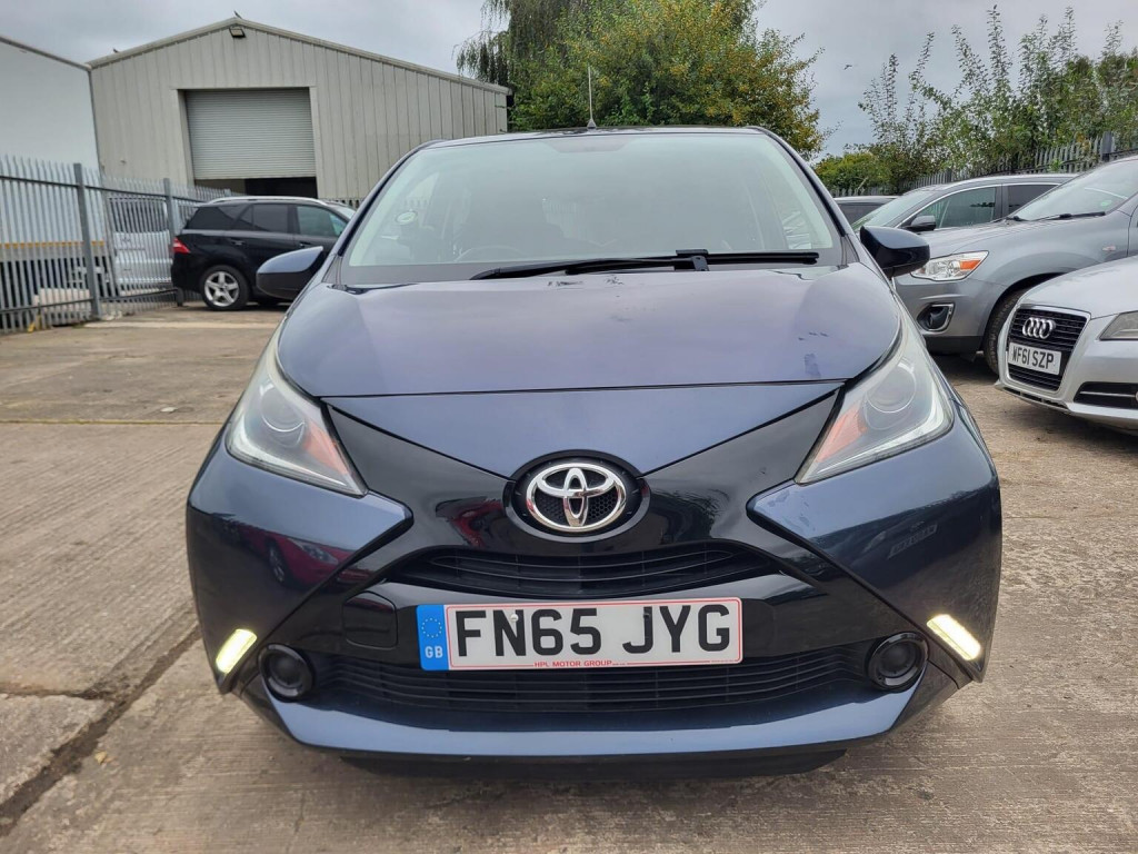 TOYOTA AYGO
